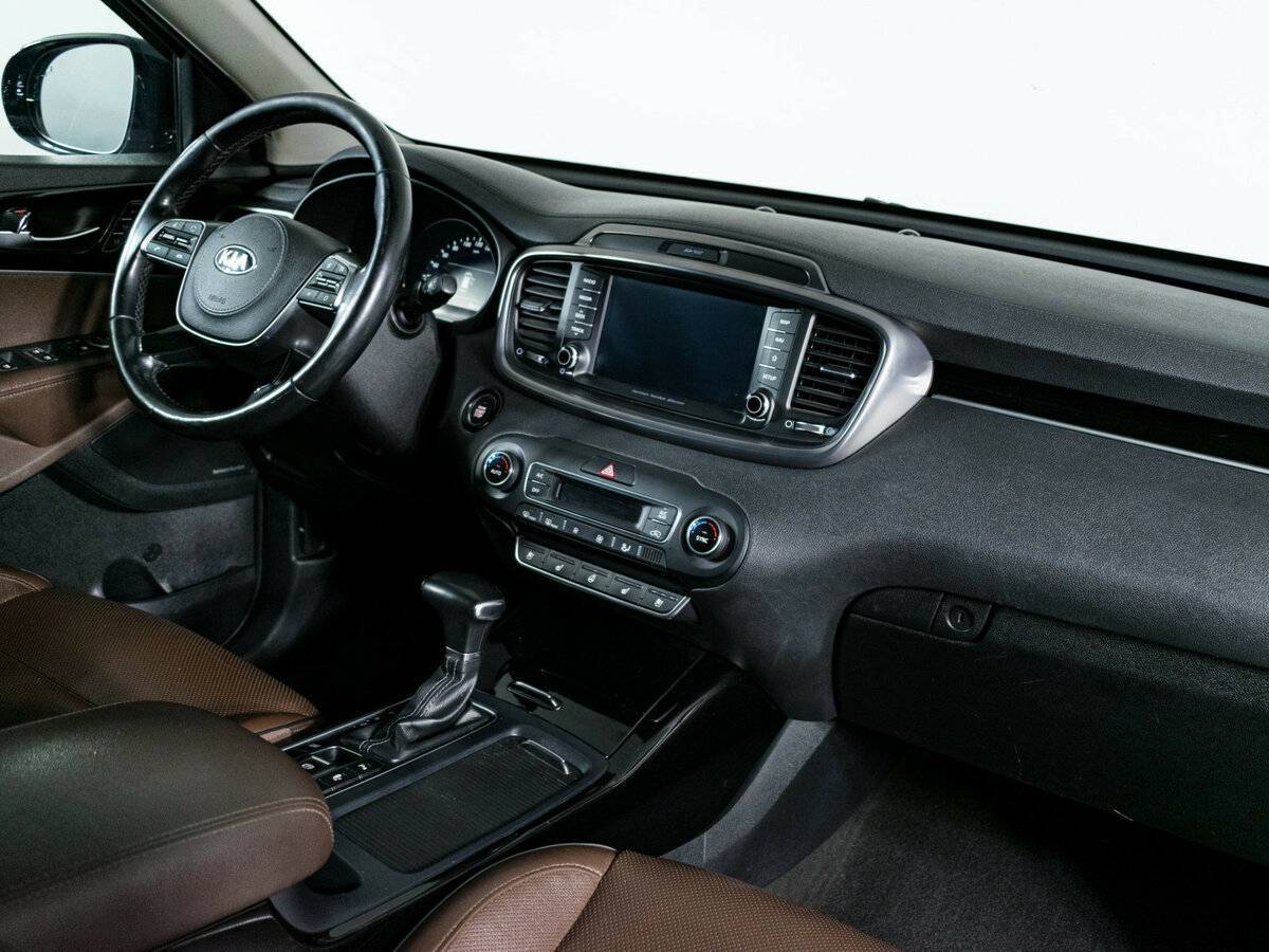 Kia Sorento б/у, 2017, Автоматическая. Фото: #7