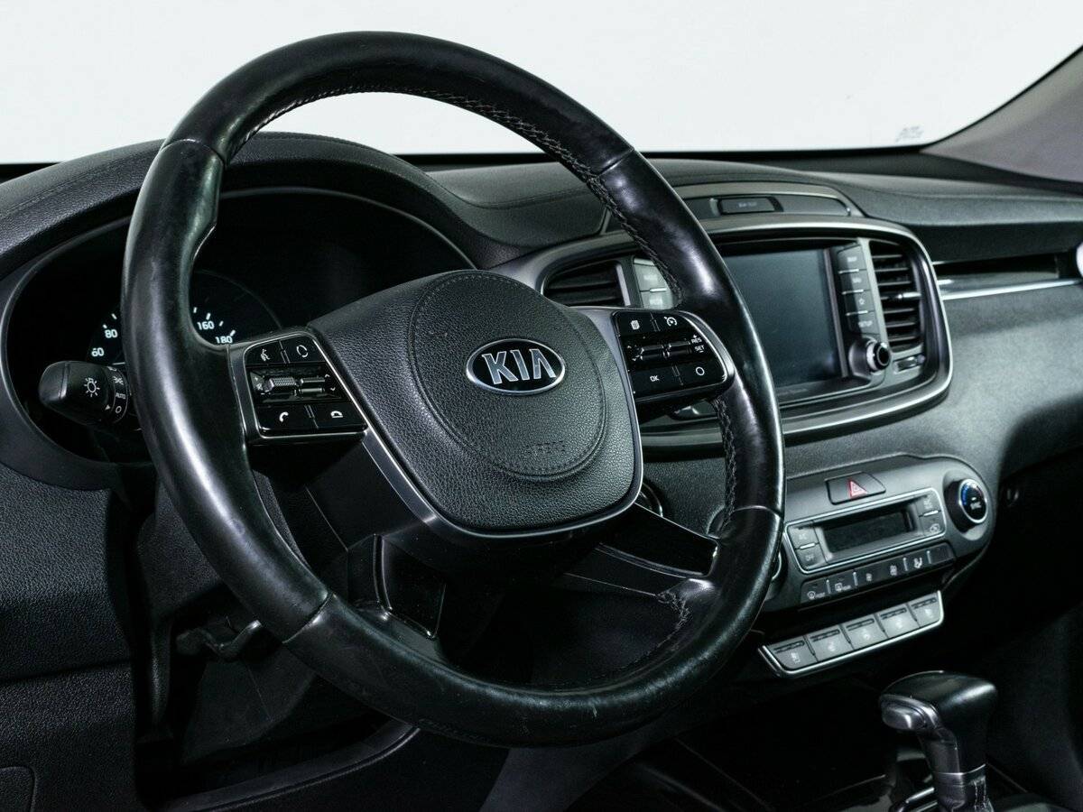 Kia Sorento б/у, 2017, Автоматическая. Фото: #12