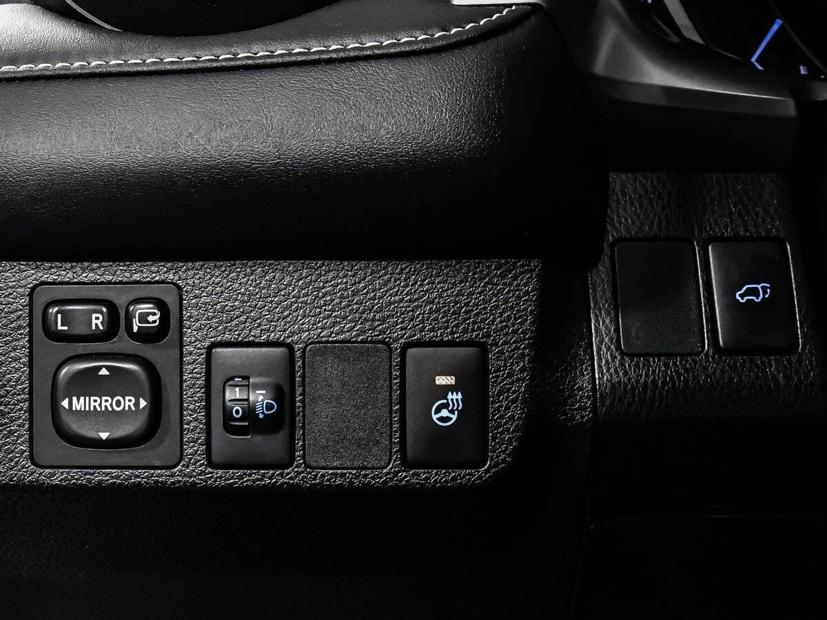 Toyota RAV4 б/у, 2017, Вариатор. Фото: #13