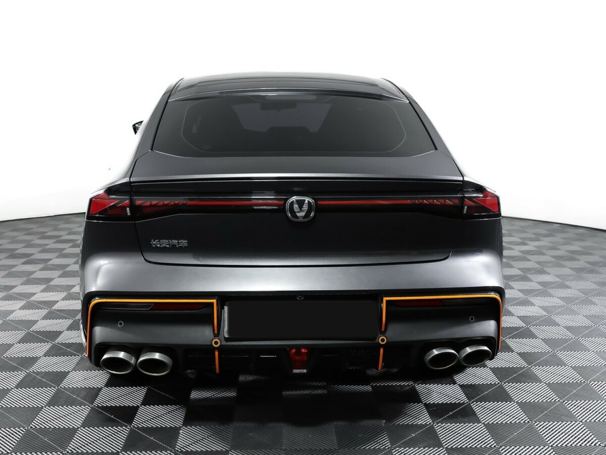 Changan UNI-V б/у, 2023, Роботизированная. Фото: #2