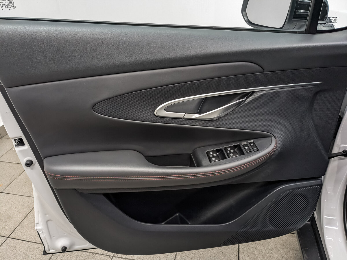 Changan UNI-T б/у, 2024, Роботизированная. Фото: #16