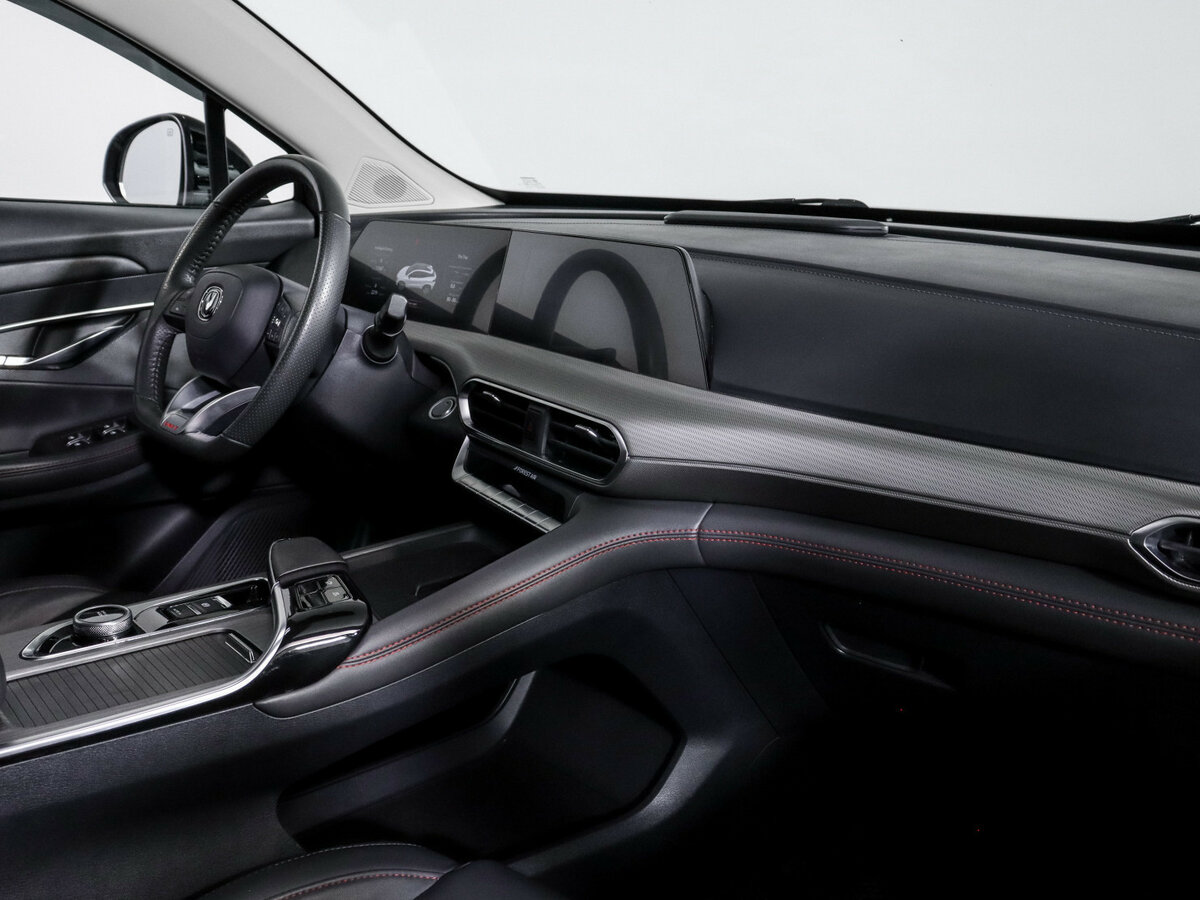 Changan UNI-T б/у, 2023, Роботизированная. Фото: #6