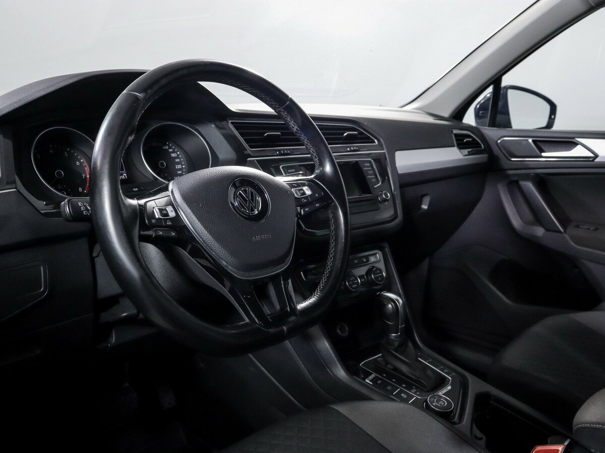 Volkswagen Tiguan б/у, 2017, Роботизированная. Фото: #10