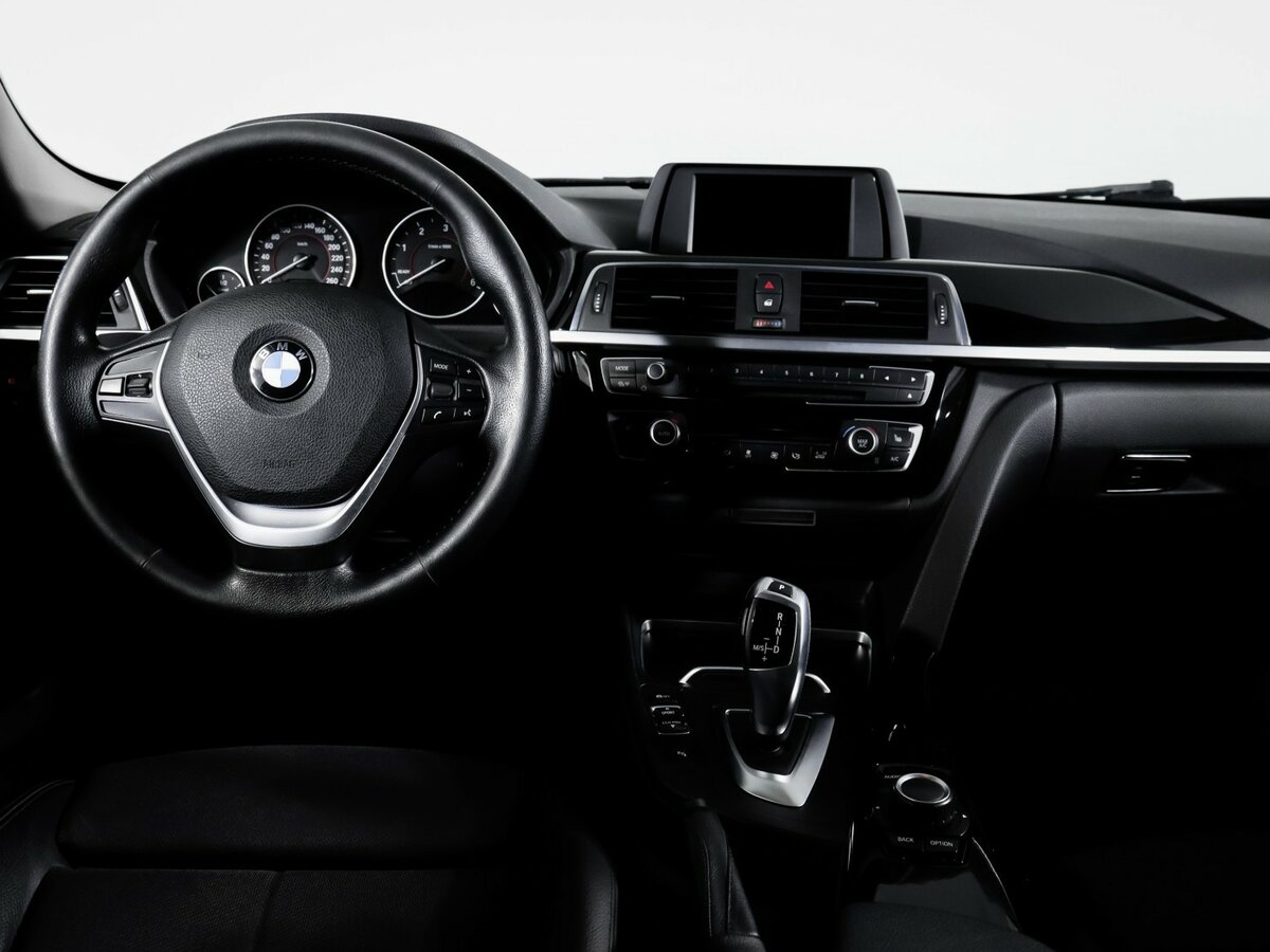 BMW 3 серии б/у, 2016, Автоматическая. Фото: #9