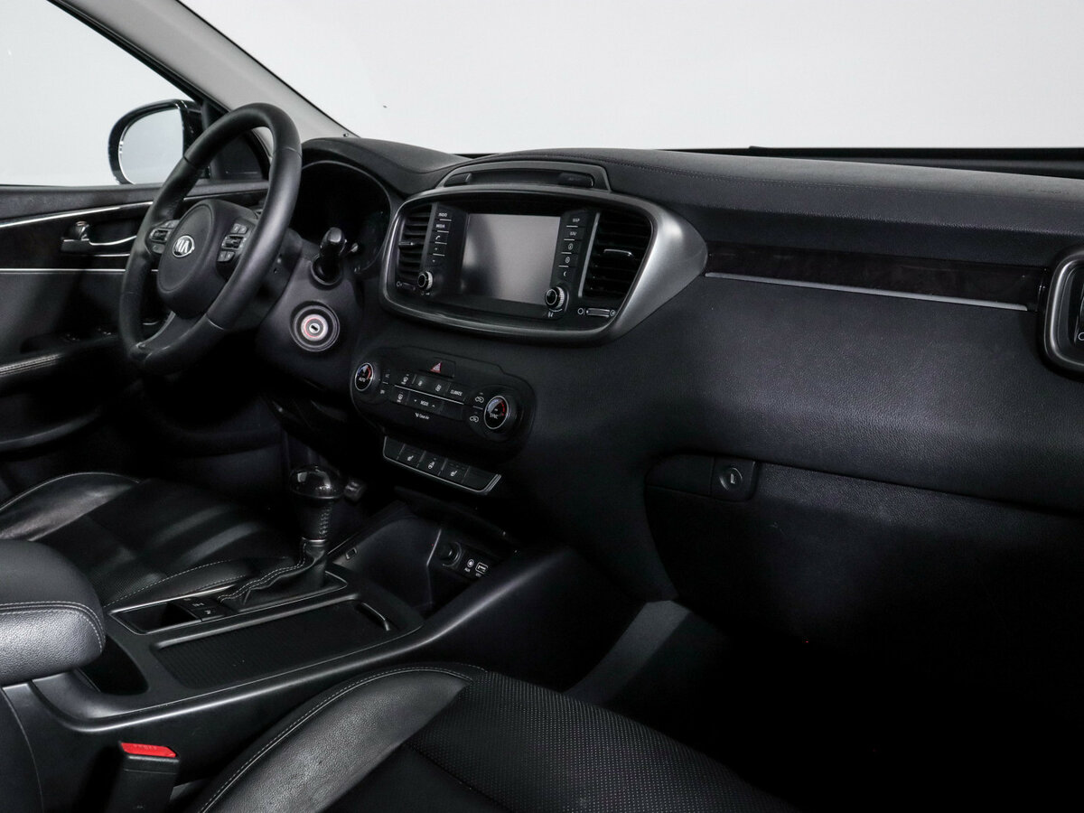 Kia Sorento б/у, 2017, Автоматическая. Фото: #8