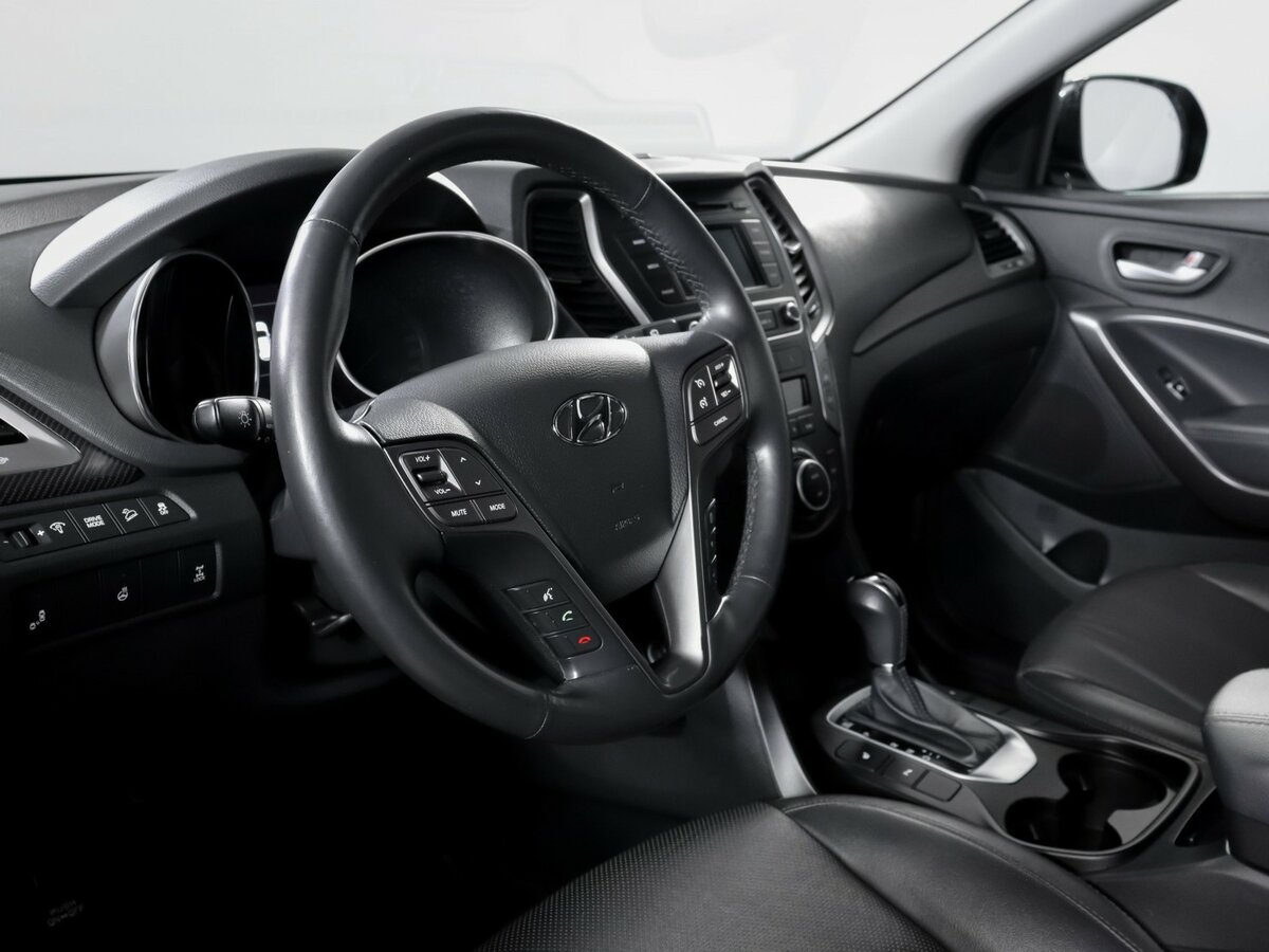 Hyundai Santa Fe б/у, 2015, Автоматическая. Фото: #11