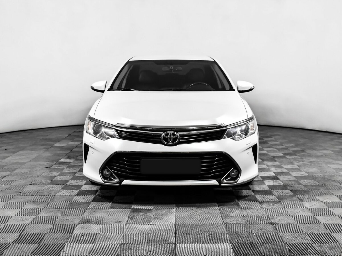 Toyota Camry б/у, 2016, Автоматическая. Фото: #1