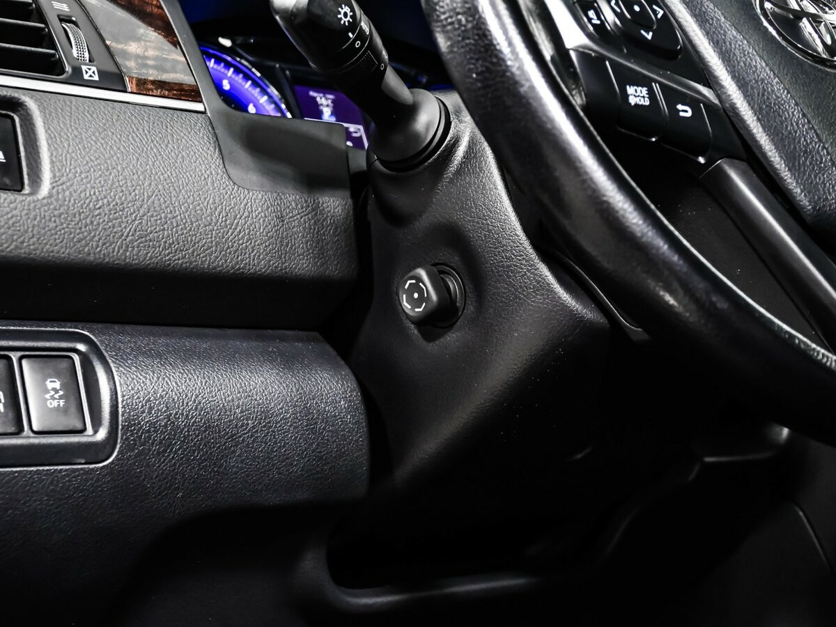 Toyota Camry б/у, 2016, Автоматическая. Фото: #13