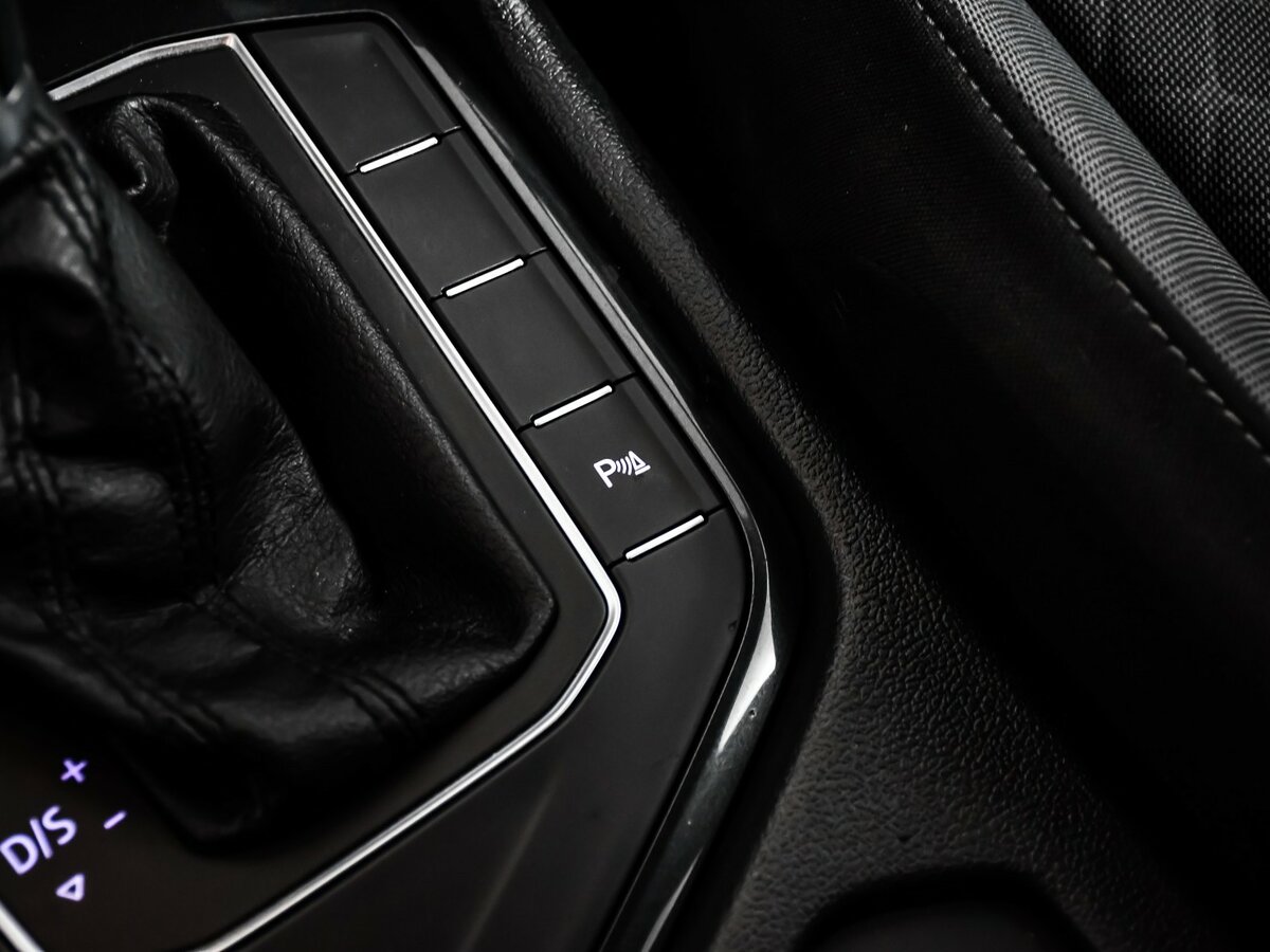 Volkswagen Tiguan б/у, 2017, Роботизированная. Фото: #12