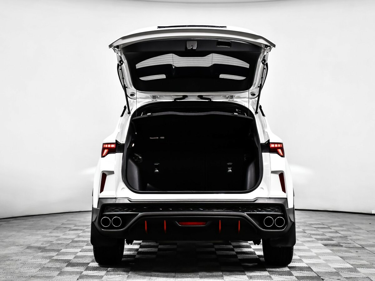 Geely Coolray б/у, 2023, Роботизированная. Фото: #14