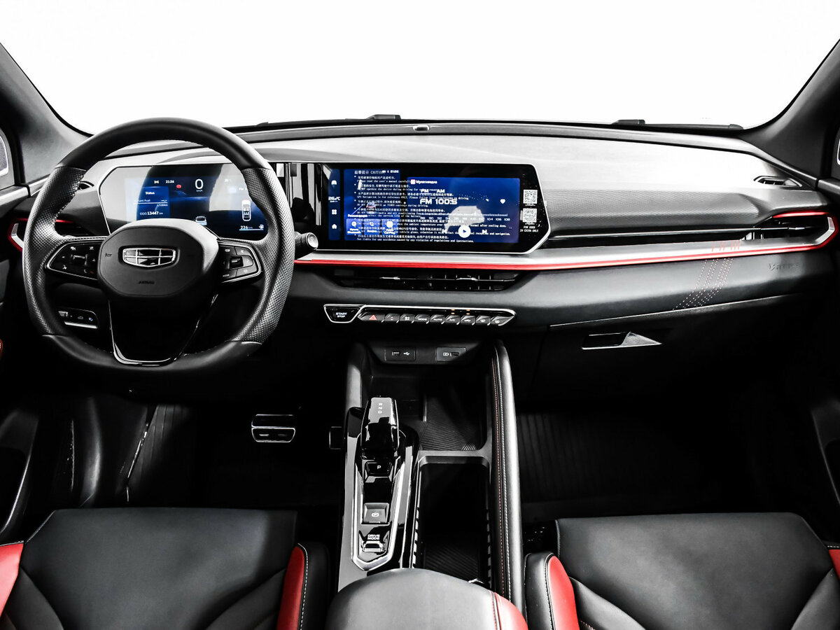 Geely Coolray б/у, 2024, Роботизированная. Фото: #10