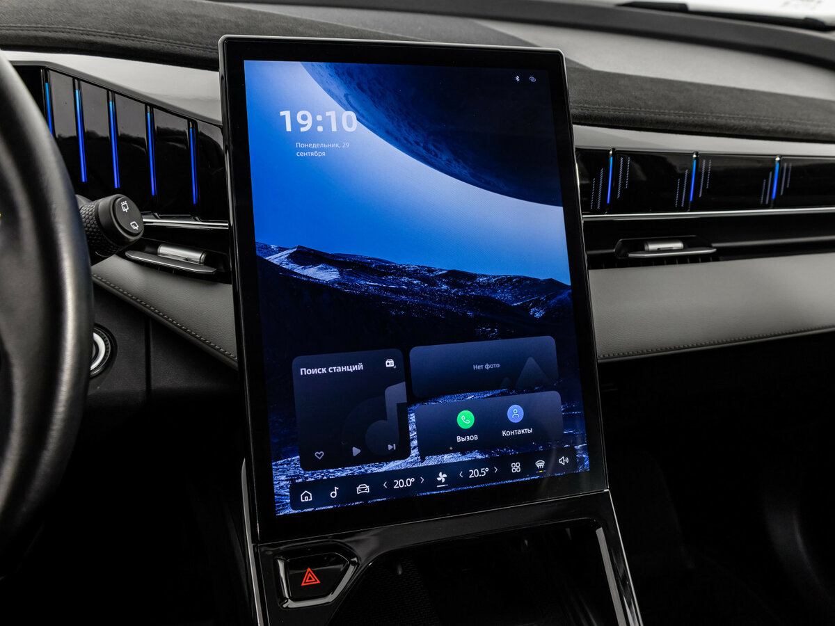 Geely Atlas б/у, 2023, Роботизированная. Фото: #11