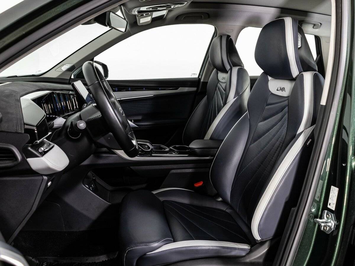 Geely Atlas б/у, 2023, Роботизированная. Фото: #14