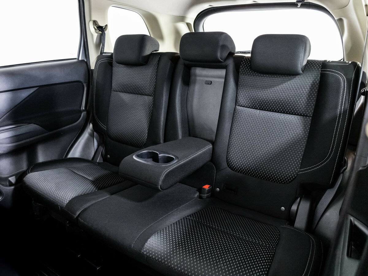 Mitsubishi Outlander б/у, 2019, Вариатор. Фото: #15