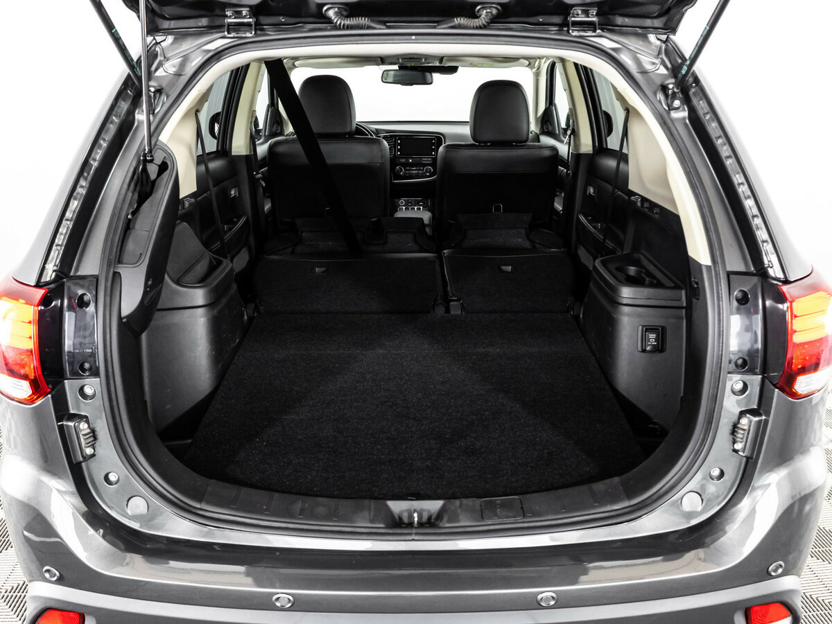 Mitsubishi Outlander б/у, 2018, Автоматическая. Фото: #22