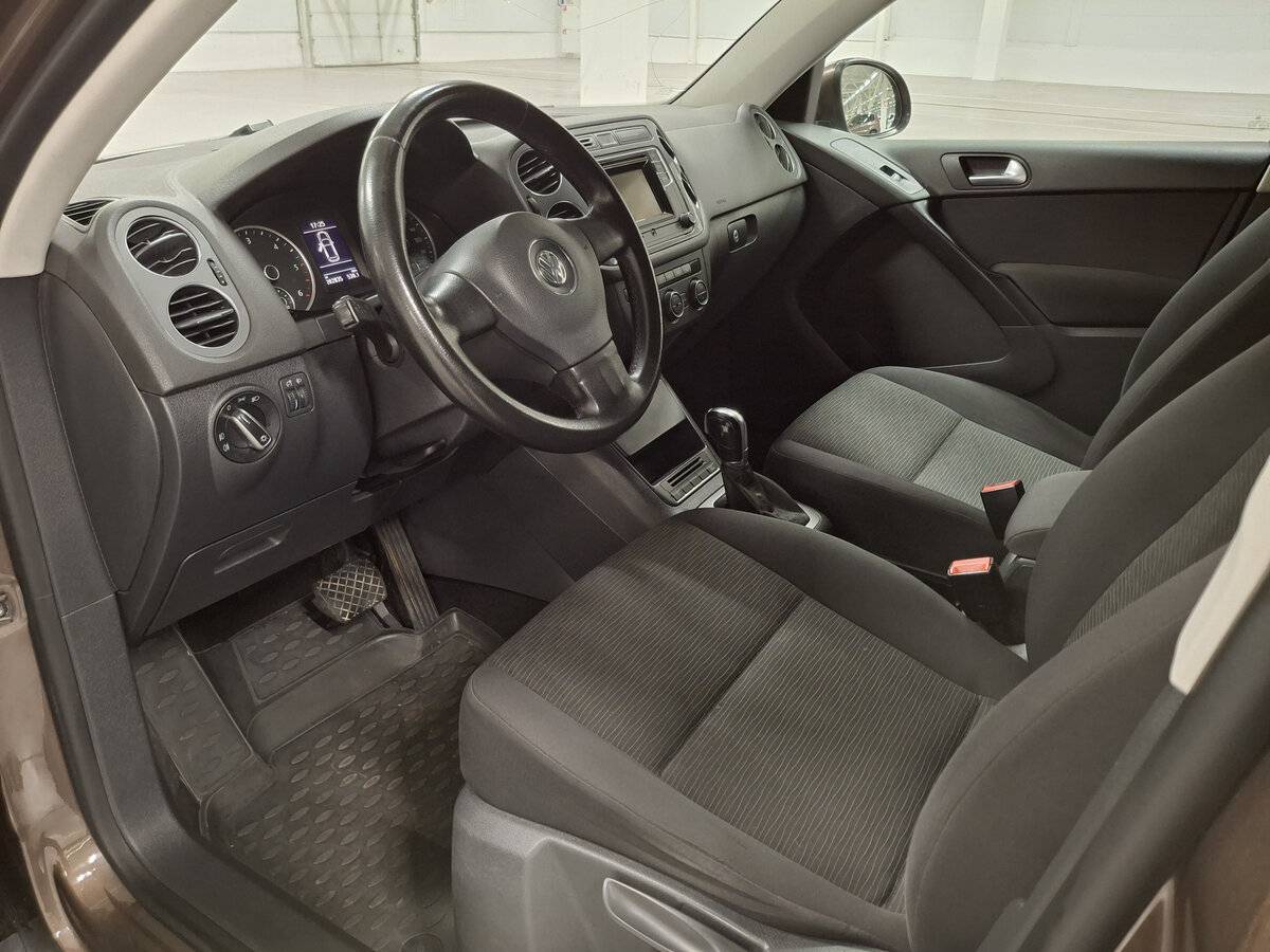 Фольксваген Тигуан б/у, 2015, Автоматическая. Фото: #15