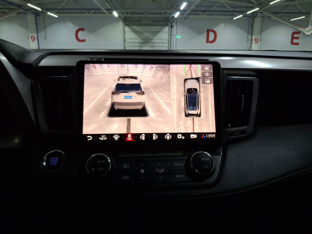 Toyota RAV4 б/у, 2017, Автоматическая. Фото: #14