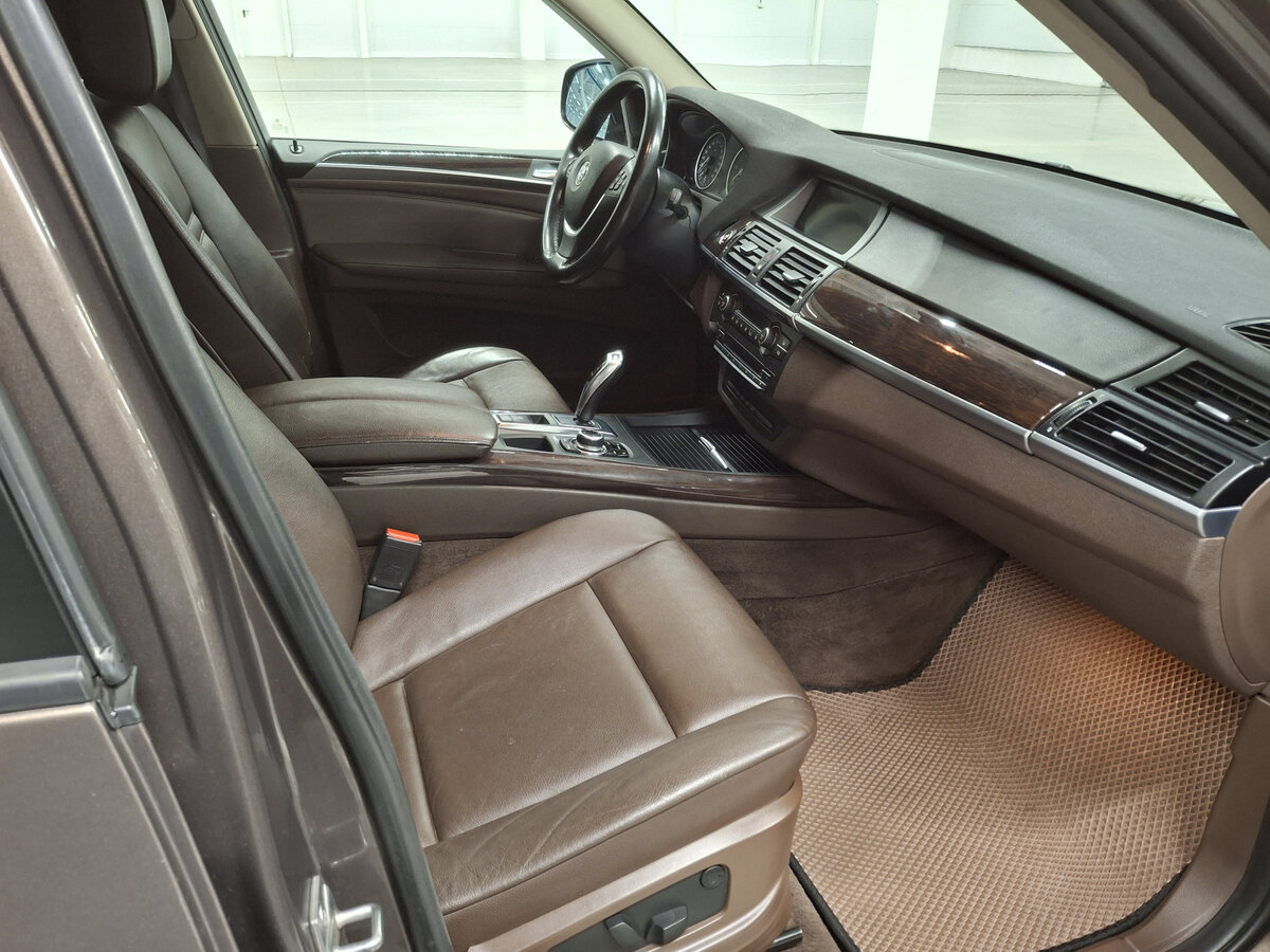 BMW X5 б/у, 2012, Автоматическая. Фото: #9