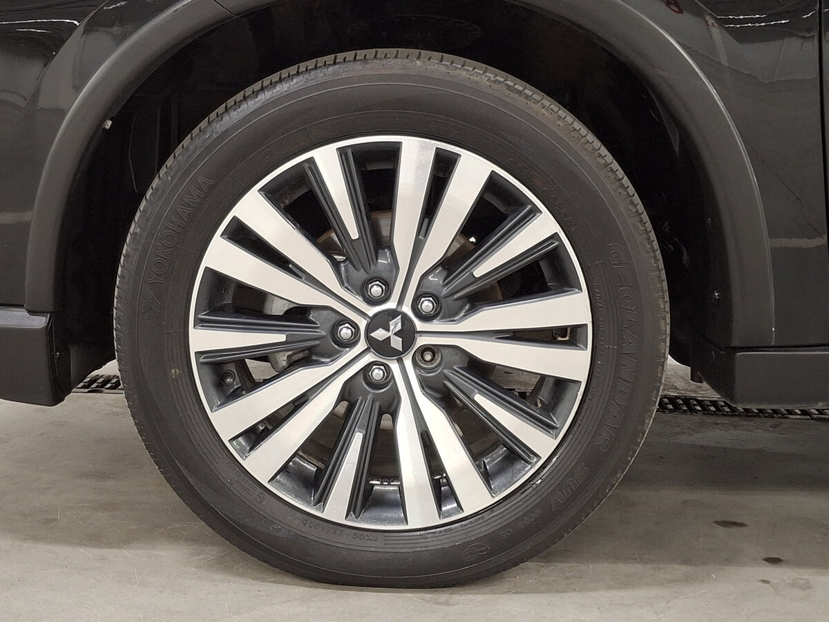 Mitsubishi Outlander б/у, 2020, Вариатор. Фото: #17