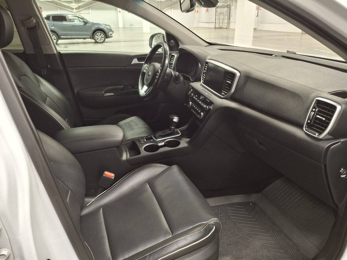 Kia Sportage б/у, 2021, Автоматическая. Фото: #10
