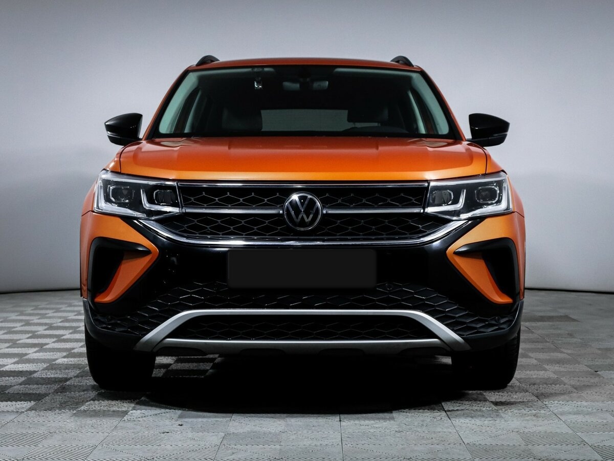 Volkswagen Taos б/у, 2021, Роботизированная. Фото: #1