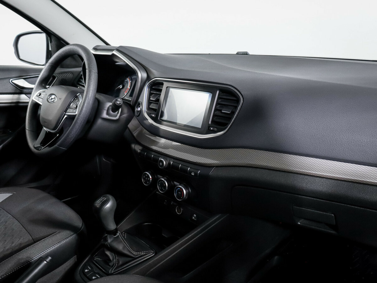 Lada (ВАЗ) Vesta б/у, 2023, Механическая. Фото: #6