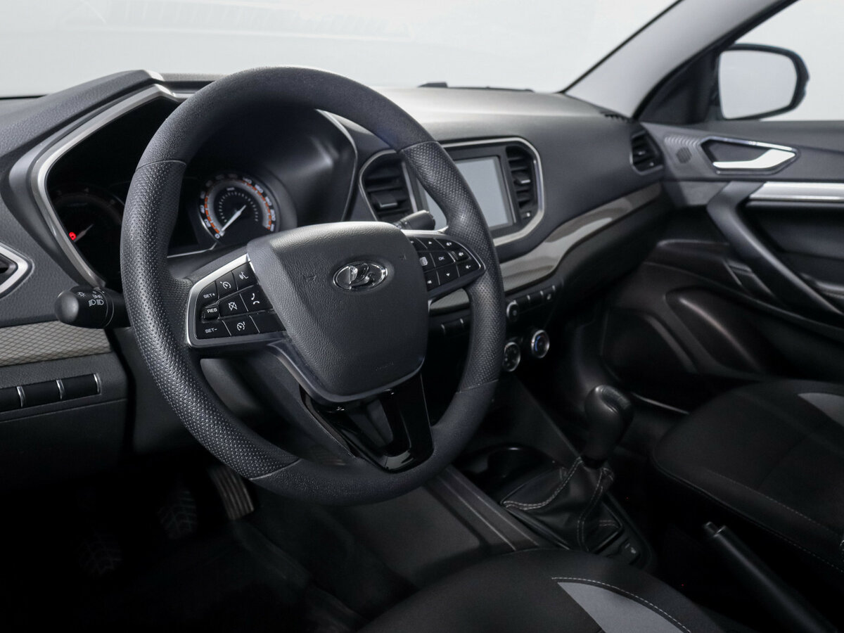 Lada (ВАЗ) Vesta б/у, 2023, Механическая. Фото: #10