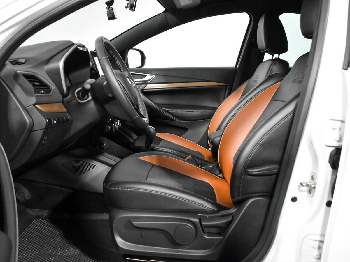 Lada (ВАЗ) Vesta б/у, 2023, Механическая. Фото: #10