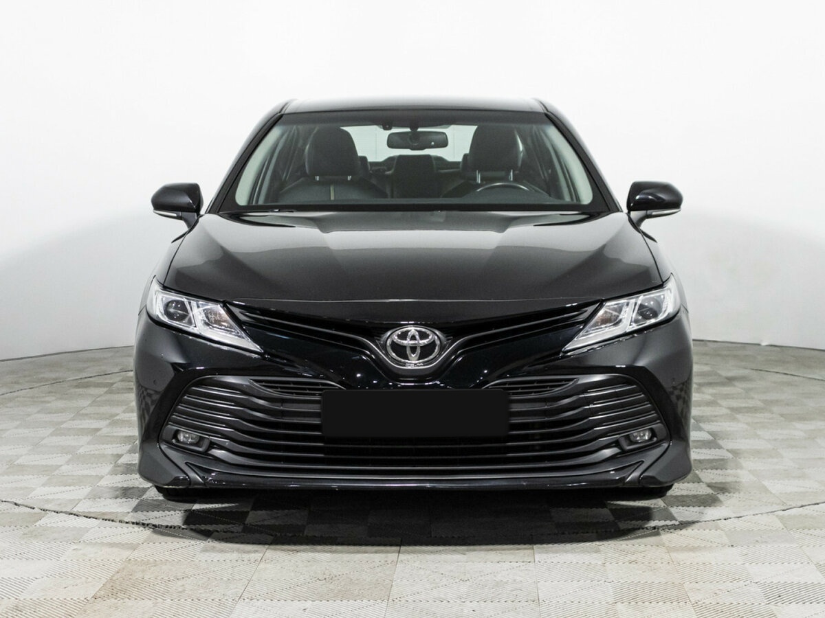 Toyota Camry б/у, 2018, Автоматическая. Фото: #1