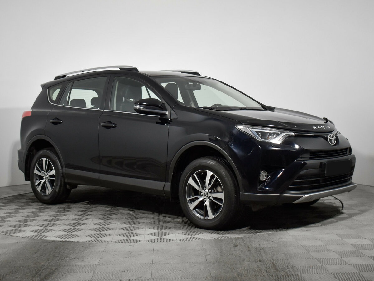 Toyota RAV4 б/у, 2018, Автоматическая. Фото: #2