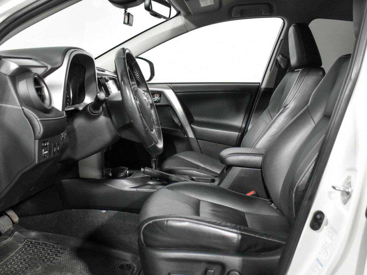 Toyota RAV4 б/у, 2017, Вариатор. Фото: #9