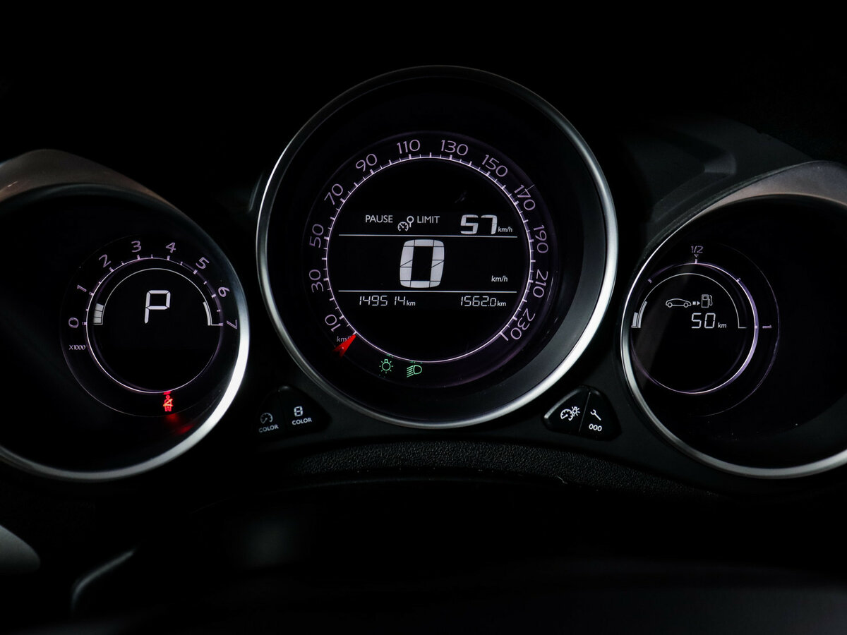 Citroen C4 б/у, 2016, Автоматическая. Фото: #8