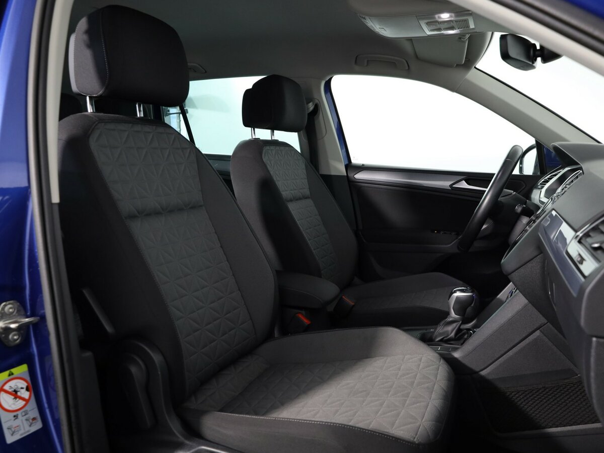 Volkswagen Tiguan б/у, 2021, Роботизированная. Фото: #12