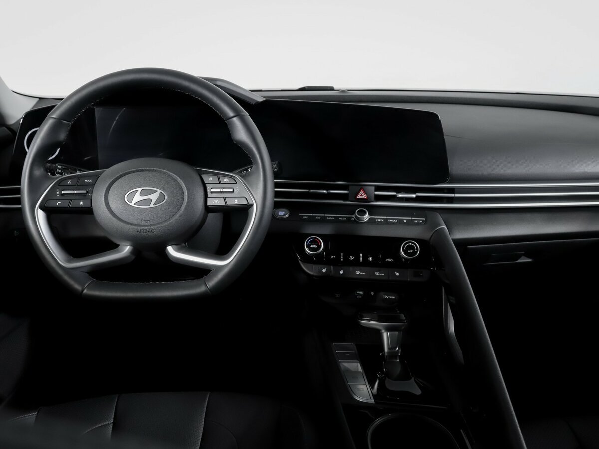 Hyundai Elantra б/у, 2023, Вариатор. Фото: #9