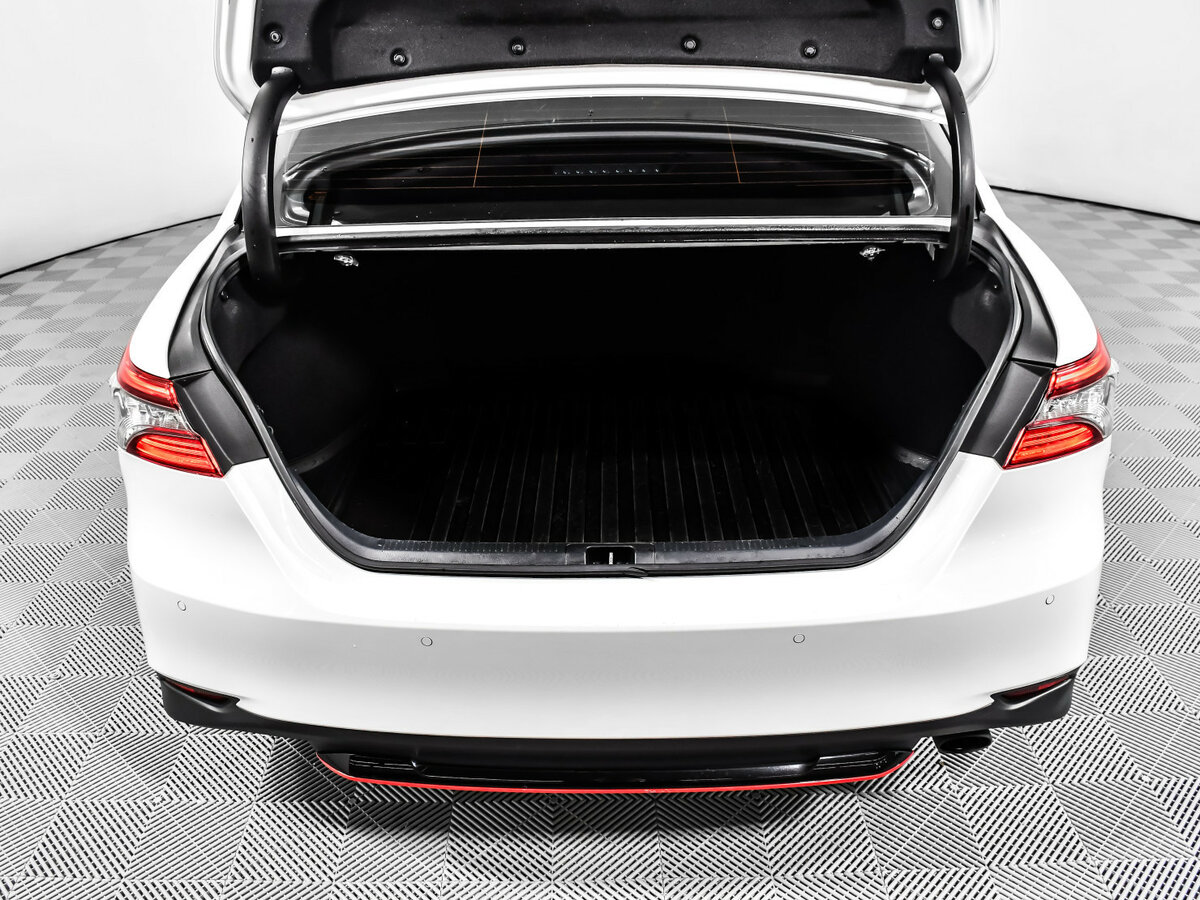 Toyota Camry б/у, 2021, Автоматическая. Фото: #11