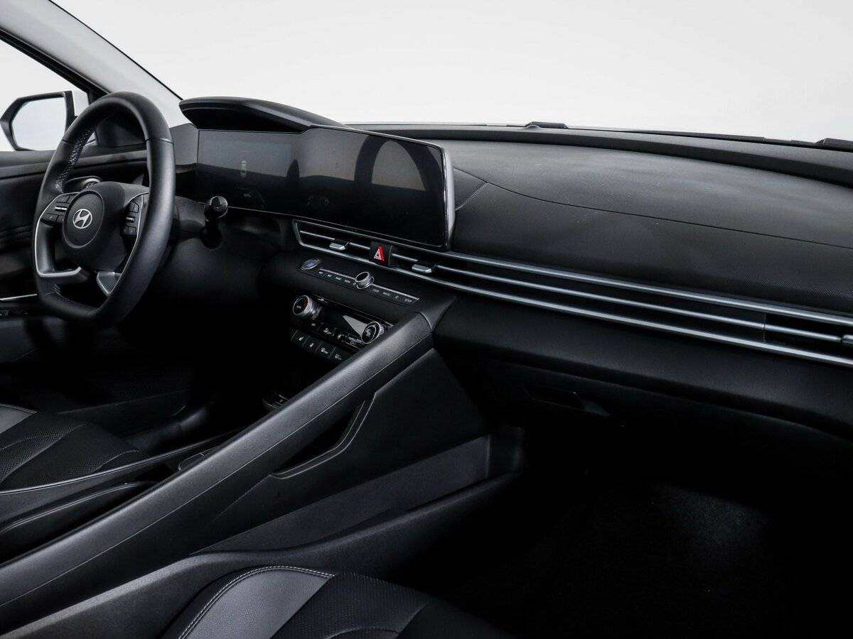 Hyundai Elantra б/у, 2024, Вариатор. Фото: #6