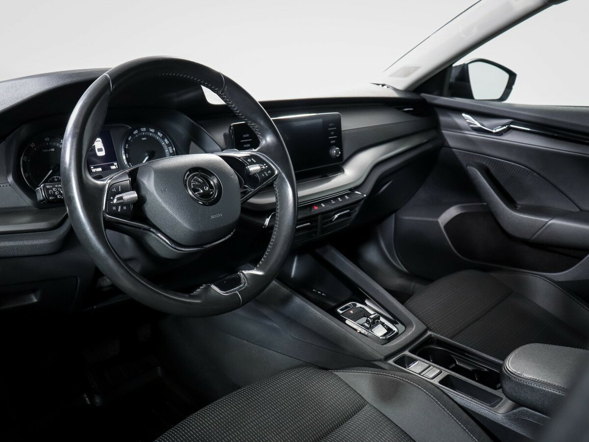 Skoda Octavia б/у, 2020, Автоматическая. Фото: #10