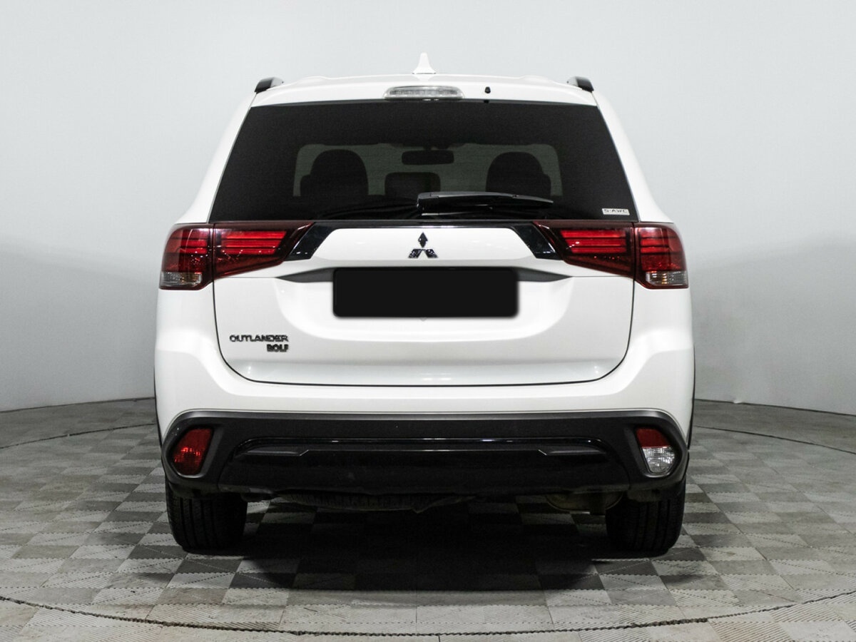 Mitsubishi Outlander б/у, 2021, Вариатор. Фото: #5