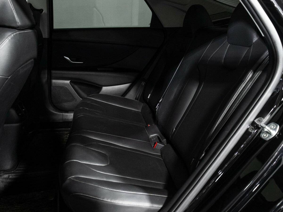 Hyundai Elantra б/у, 2023, Вариатор. Фото: #9