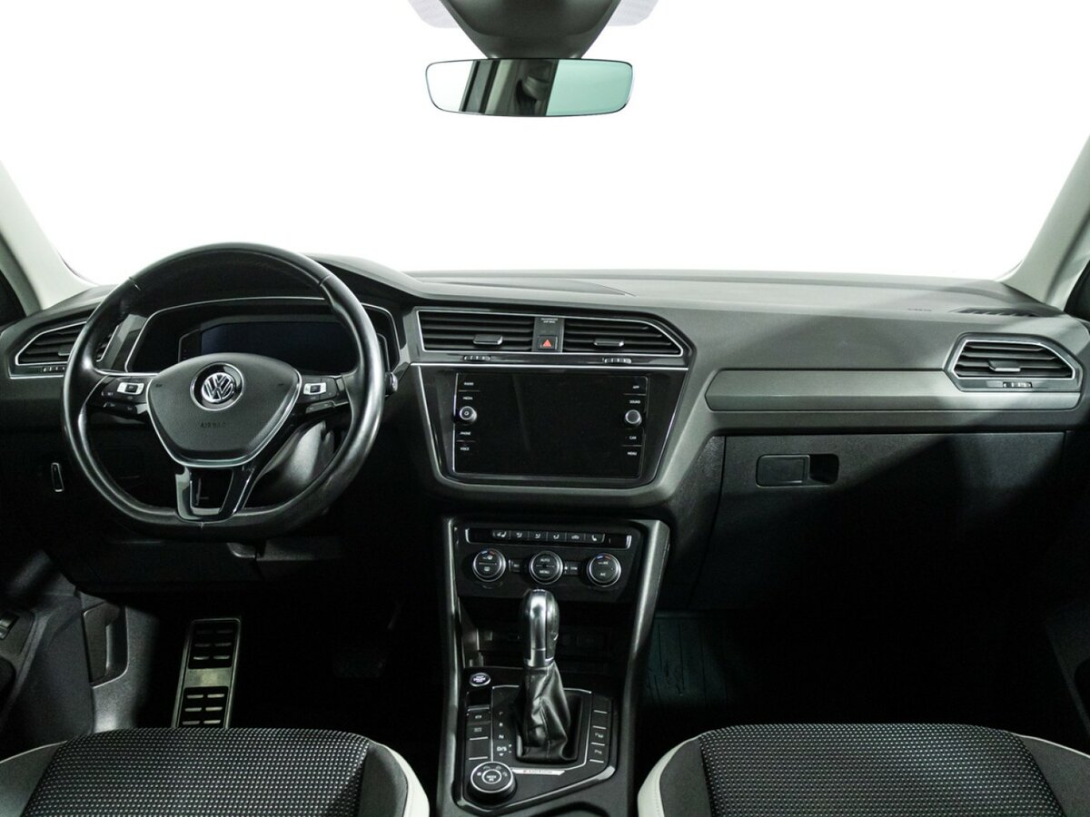 Volkswagen Tiguan б/у, 2019, Роботизированная. Фото: #10