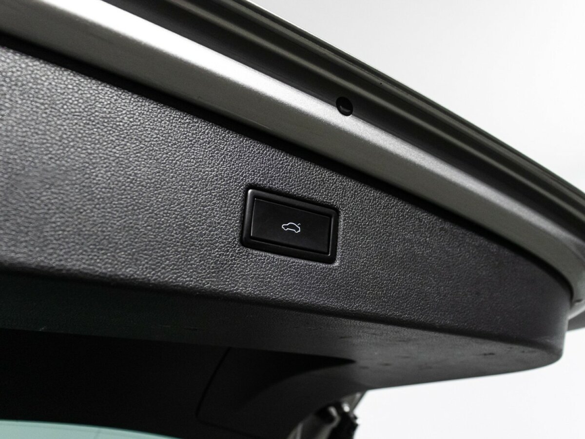 Volkswagen Tiguan б/у, 2019, Роботизированная. Фото: #19