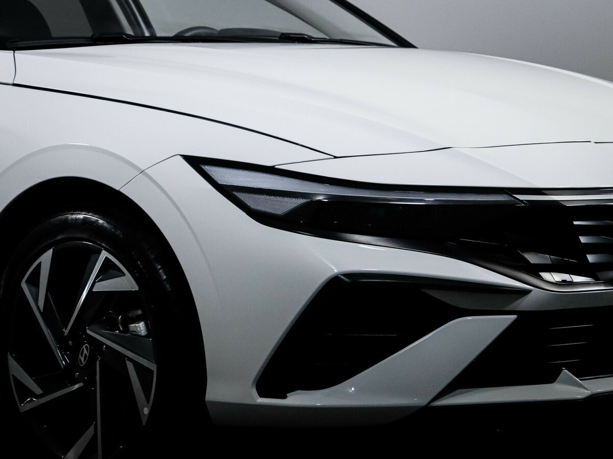 Hyundai Elantra б/у, 2024, Вариатор. Фото: #12