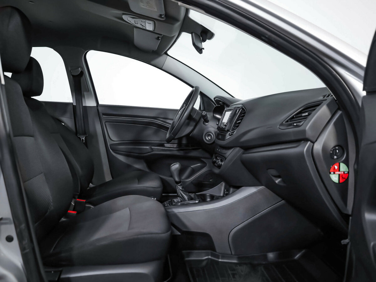 Lada (ВАЗ) Vesta б/у, 2018, Механическая. Фото: #17