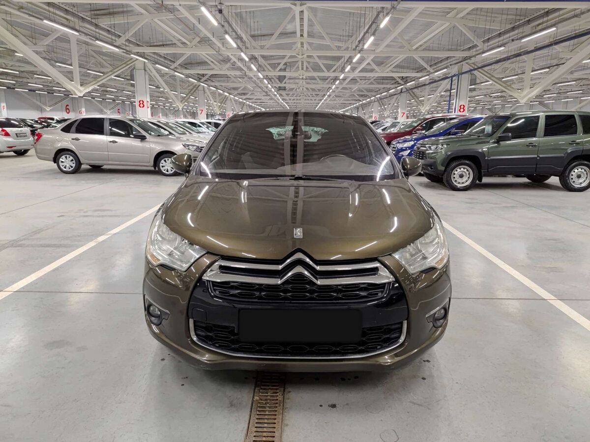 Citroen DS4 б/у, 2012, Механическая. Фото: #1