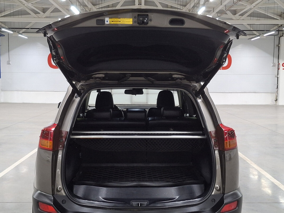 Toyota RAV4 б/у, 2013, Автоматическая. Фото: #9