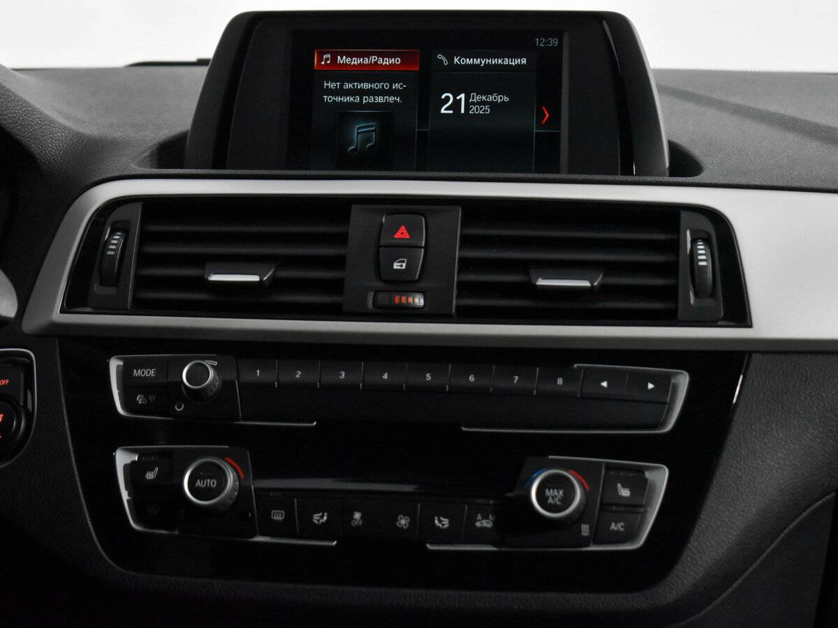 BMW 1 серии б/у, 2018, Автоматическая. Фото: #14