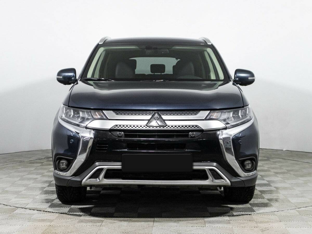 Mitsubishi Outlander б/у, 2020, Вариатор. Фото: #1