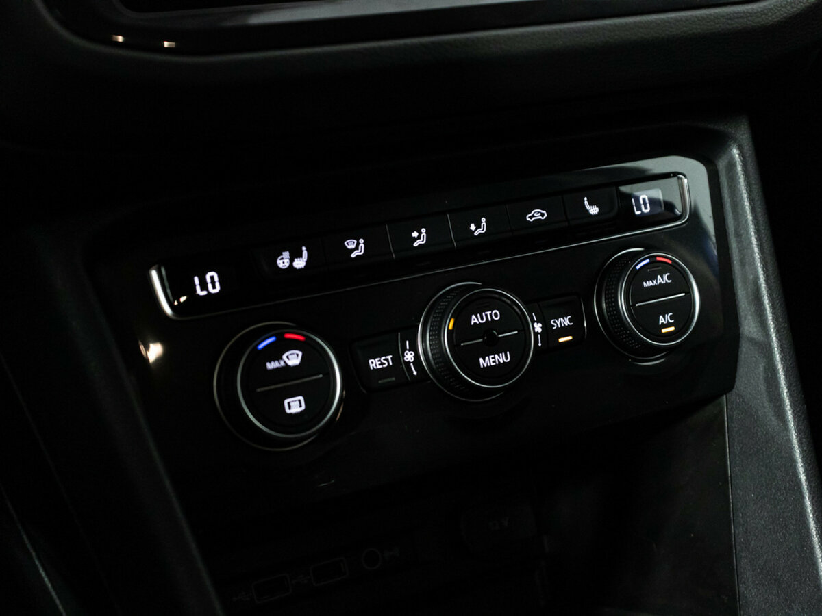 Volkswagen Tiguan б/у, 2019, Роботизированная. Фото: #15