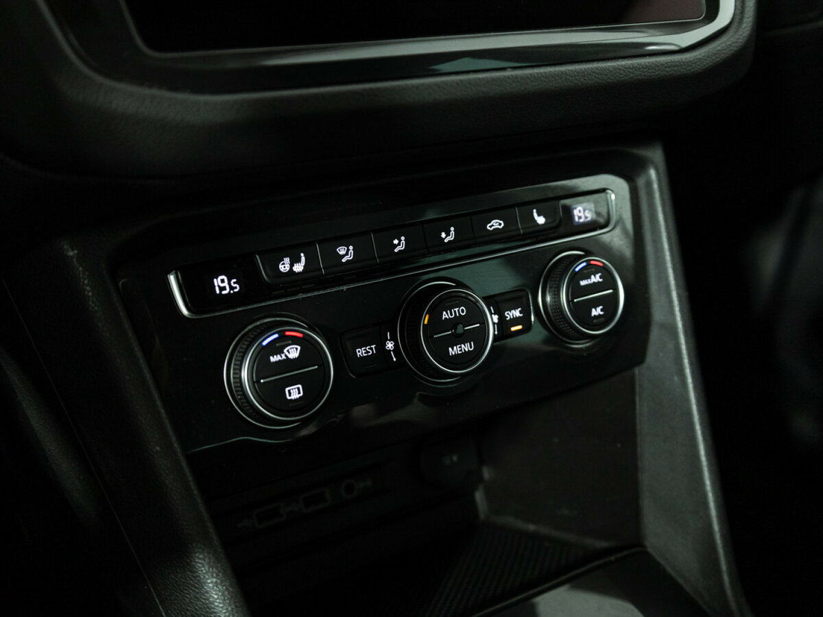 Volkswagen Tiguan б/у, 2019, Роботизированная. Фото: #19