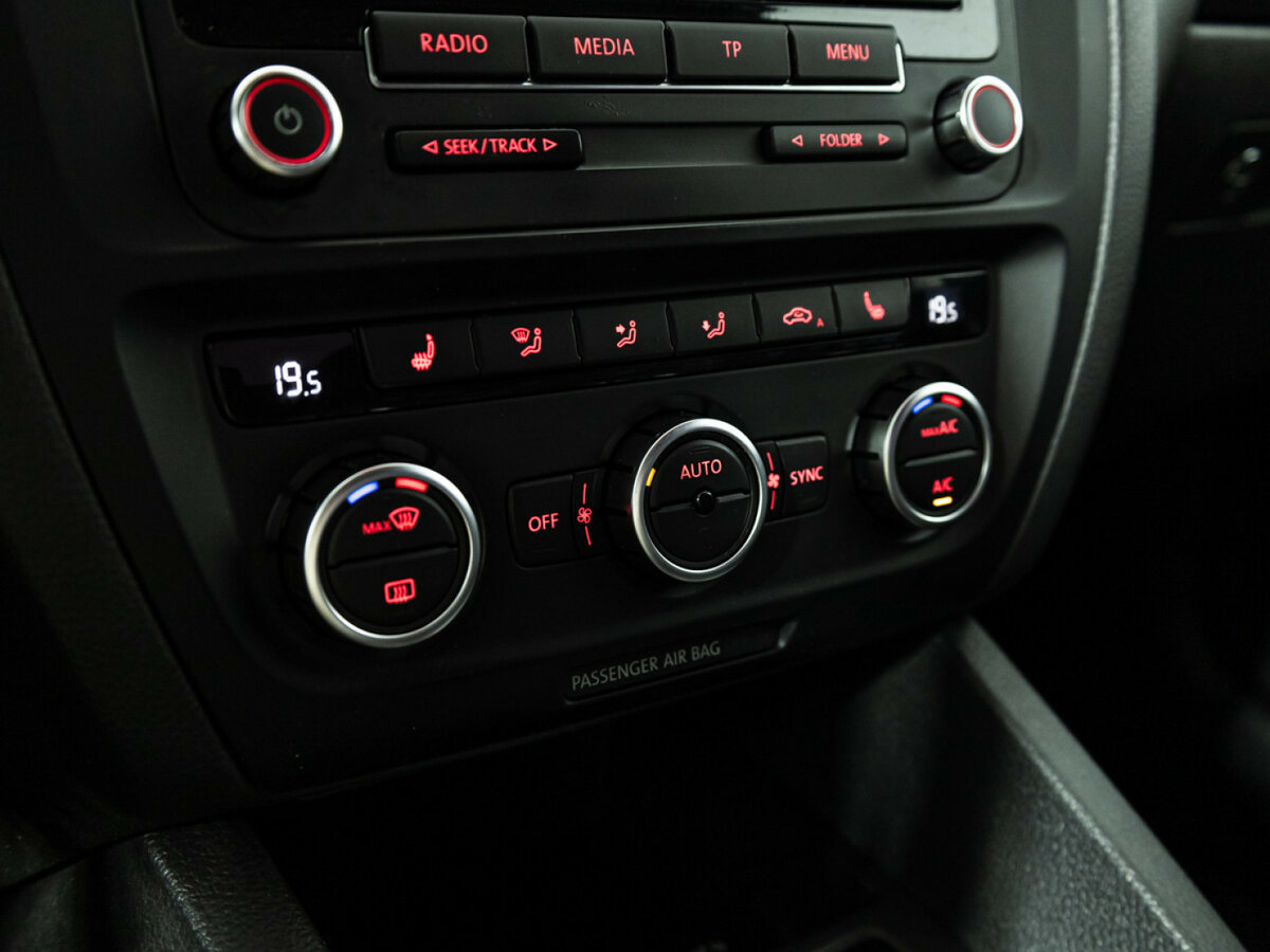 Volkswagen Jetta б/у, 2013, Роботизированная. Фото: #14